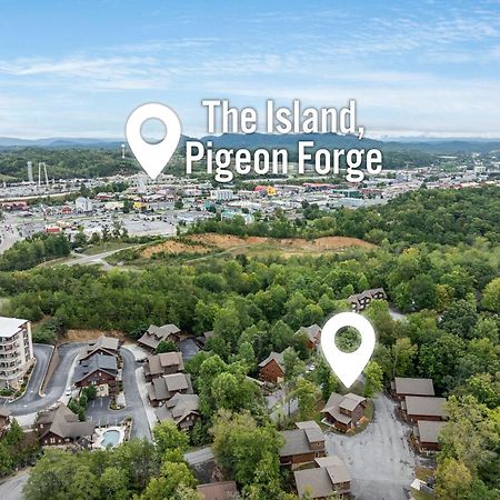 Fully Loaded Cabin In Heart Of Pigeon Forge Bagian luar foto
